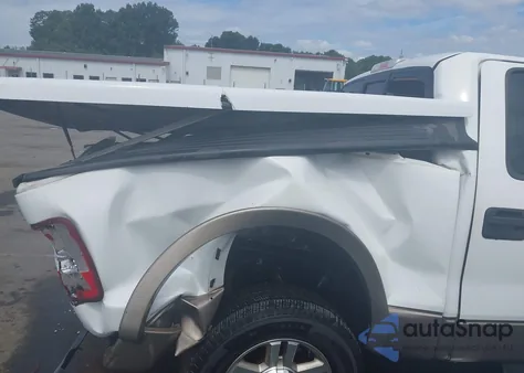 2005 Ford F-150 Lariat/Xlt from USA, damaged, VIN 1FTPW12525KB72649